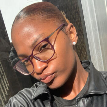 Babysitter em Sintra: Lidiane