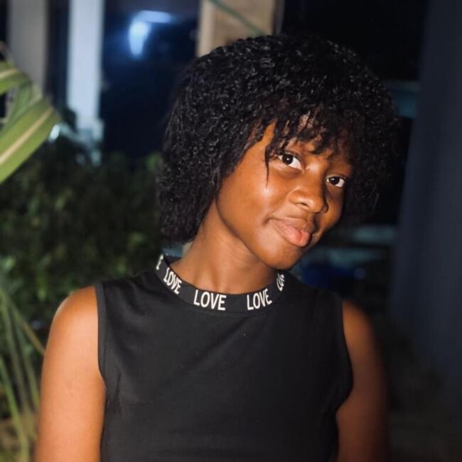 Babysitter in Dar es Salaam: Daphné