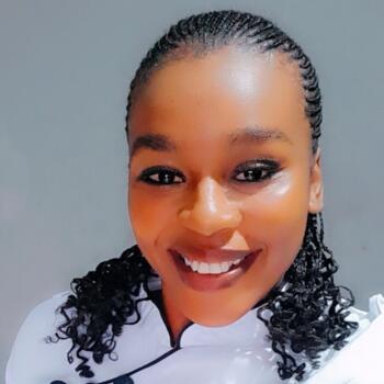 Babysitter in Thembisa: Buhle Brightness