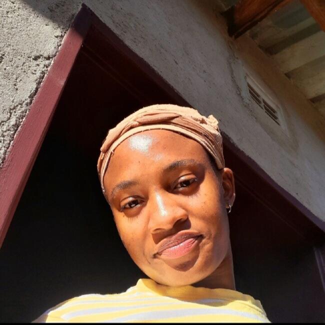 Babysitter in Harare: Trish