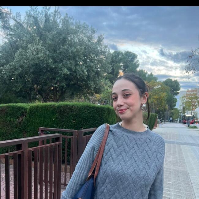 Babysitter in Barcelona: Laura