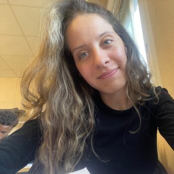 Babysitter in Menton: Kelly