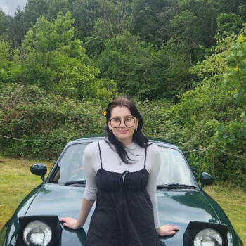 Babysitter Plymouth: Rhiannon