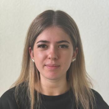 Babysitter Itingen: Vivienne