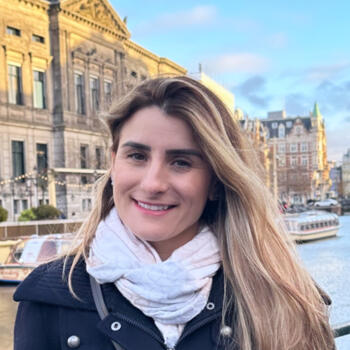 Babysitter in North Miami Beach: Emilye Castillo Braga