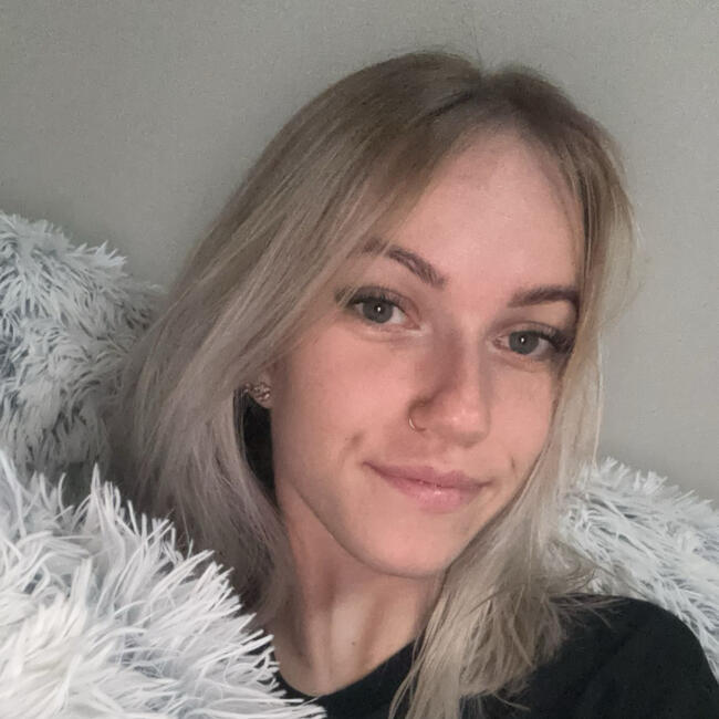 Babysitter in Miskolc: Réka