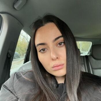 Babysitter in Bucharest: Maria