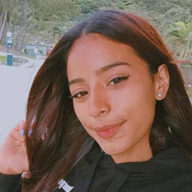 Niñera en Progreso: Damaris