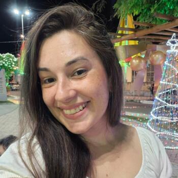 Babysitter in Caruaru: Bruna