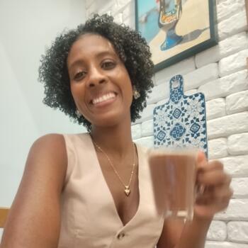 Babysitter in Salvador: ITANA