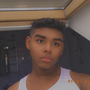 Babysitter Duisburg: Brian Cesar