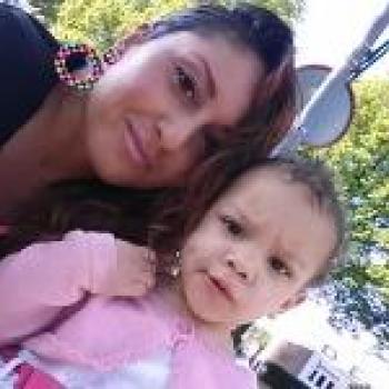 Babysitter Rotterdam: Naciera
