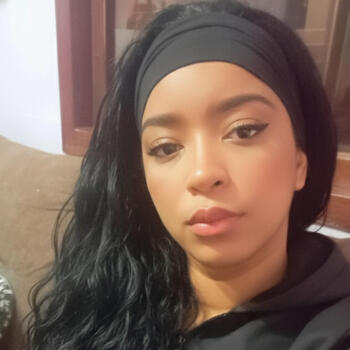 Babysitter Caxias do Sul: Marcelle