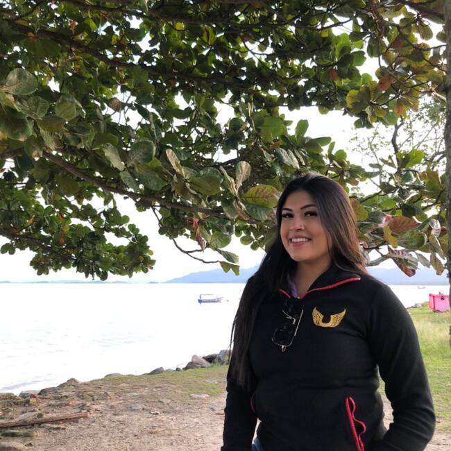 Babá em São José dos Pinhais: Thalita