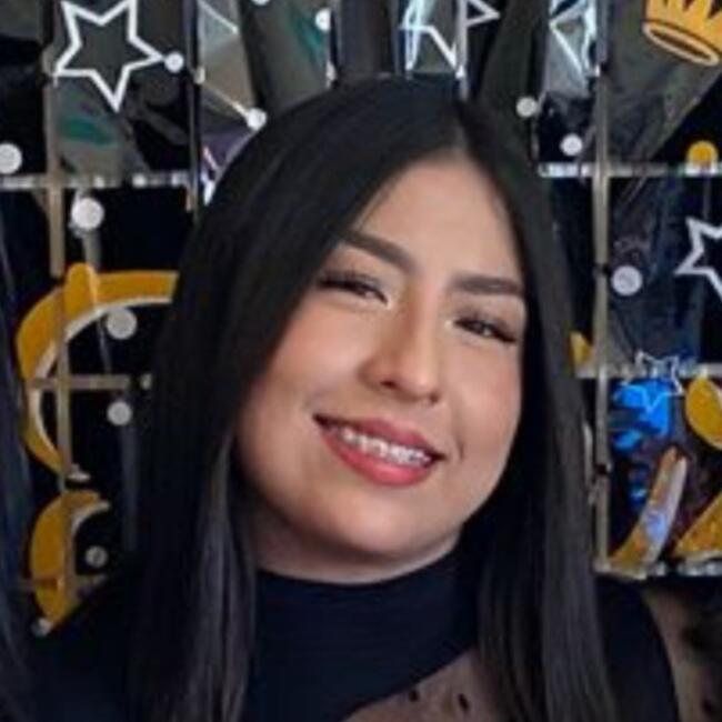 Babysitter in Quito: Darla