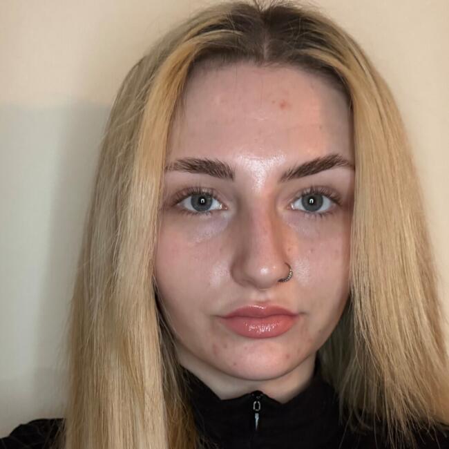 Nanny in Newtownabbey: Lauren