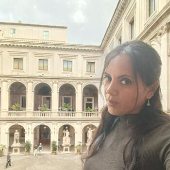 Babysitter Rome: Estefani