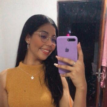 Babá em Uberlândia: Sinthia