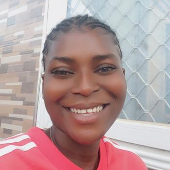 Babysitter in Saitama (静岡県): Abyna