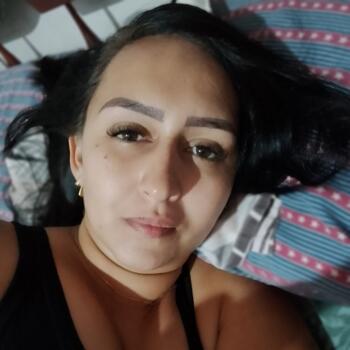 Babysitter in Natal: Laura