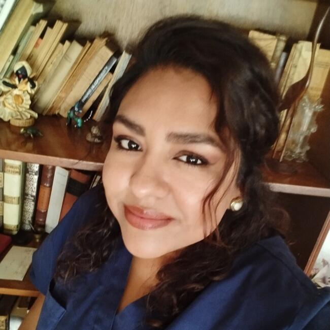 Babysitter in Mexico City: Karla