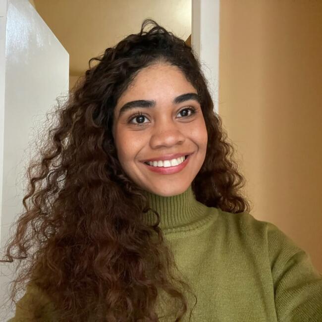 Babá em Porto Alegre: Mariana