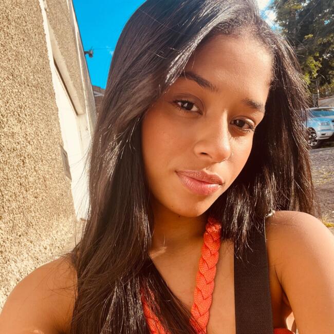 Babysitter in Juiz de Fora: Laís