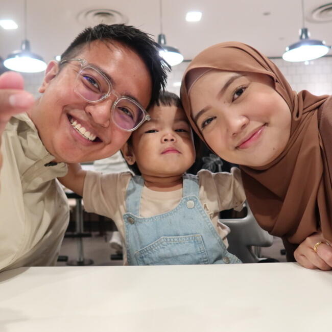 Babysitting job in Singapore Island: Mira