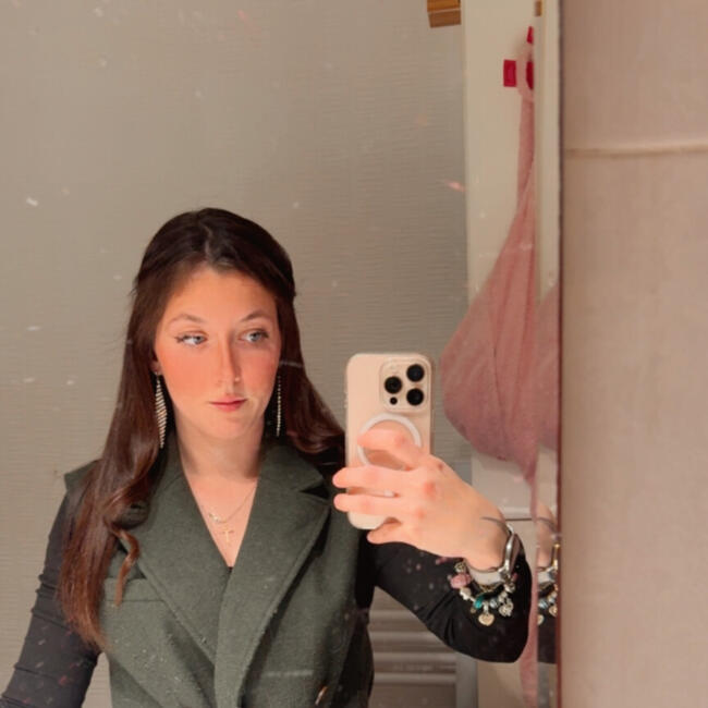 Babysitting job in Doussard: Oceane