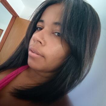 Babysitter in Olinda: Claudiane