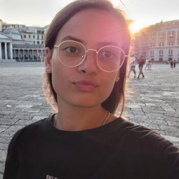 Babysitter Salerno: Fatima