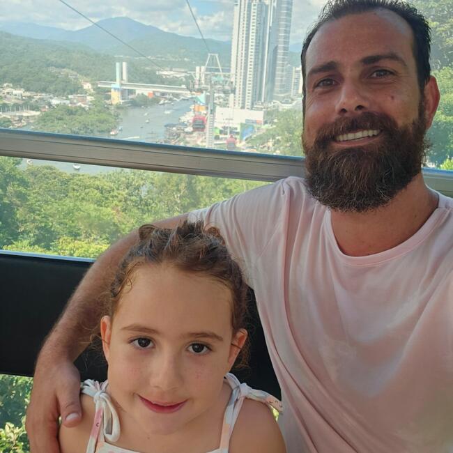 Emprego de babá em Blumenau: William