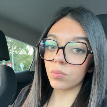 Babysitter in Caunes-Minervois: Elena