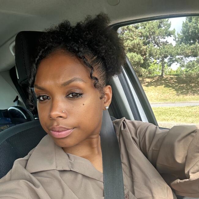 Babysitter in Massy: Maëva