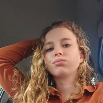 Baby-sitter Baho: Malory