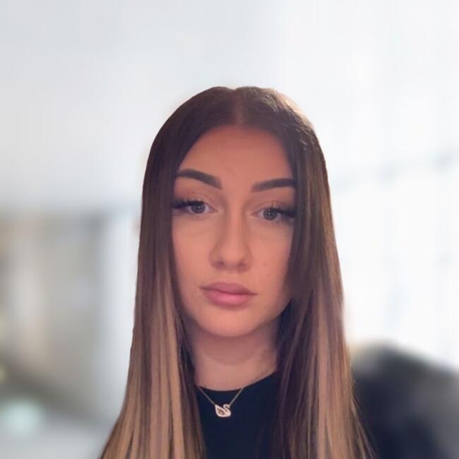 Babysitter in Ettelbrück: Julie