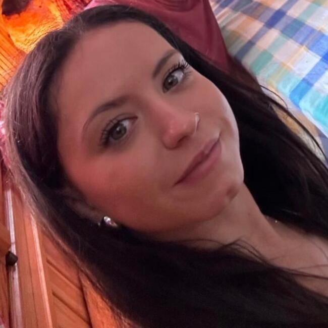 Babysitter in Senigallia: Gloria