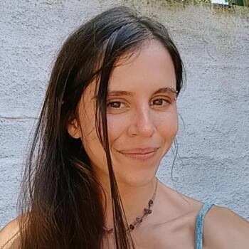 Babá em Imbituba: Laura