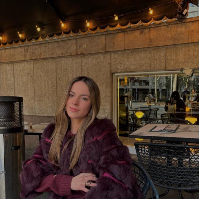 Babysitter in Puteaux: Carlota