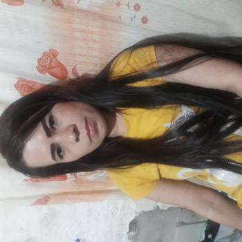 Babysitter in Santa Fe de Antioquia: Flor denis