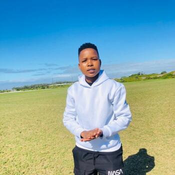 Babysitter Cape Town: Nonelwa