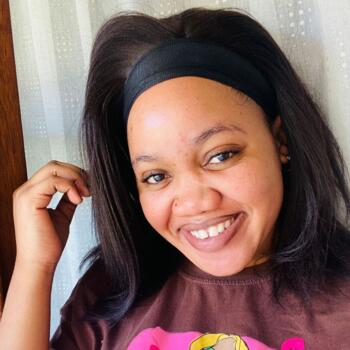 Babysitter in Midrand: Kealeboga