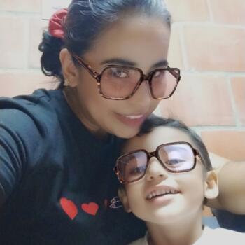 Babysitting job in Palmira: babysitting job Angelica Maria