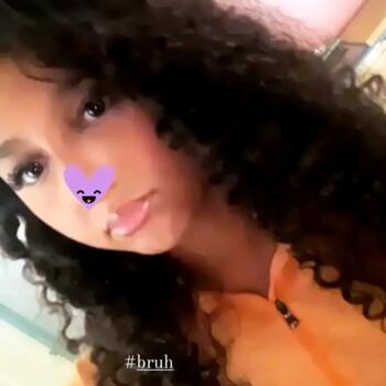 Babysitter in Saint-Prix: Nawar