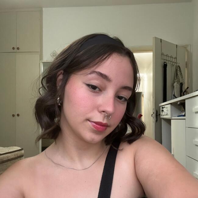 Babá em Santos: Tainá