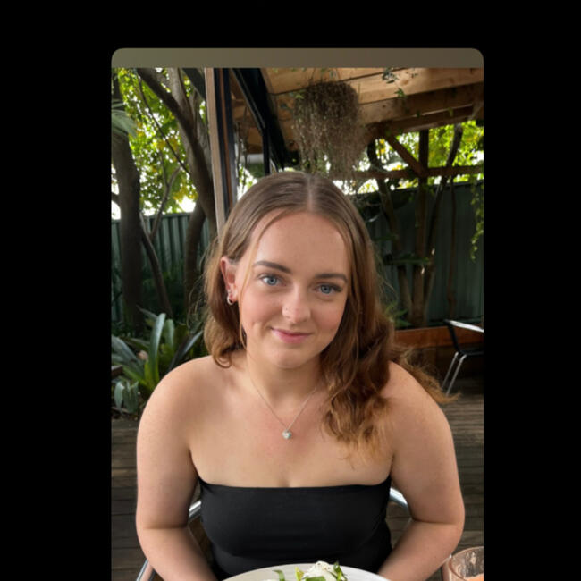 Babysitter in Central Coast: Ella