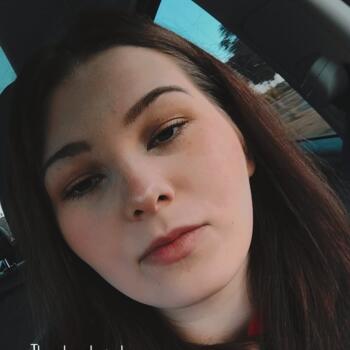 Baby-sitter in Saint-Jean de Terre-Neuve: Dakota