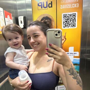 Emprego de babá em Cachoeirinha: emprego de babá Diécy