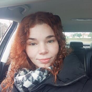 Babysitter in Espinho: Iris