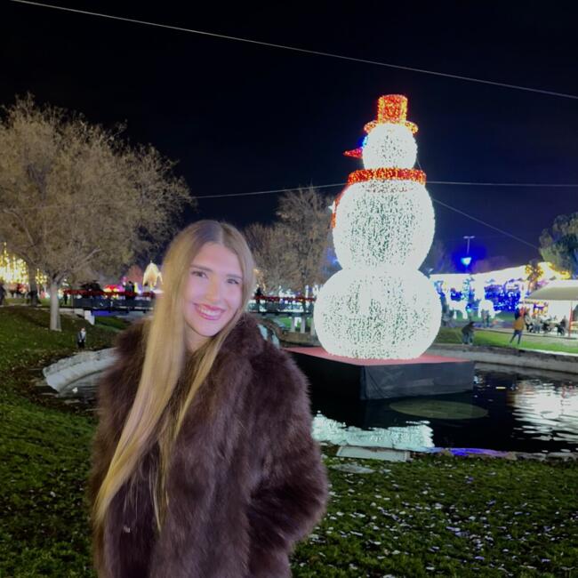 Babysitter in Valencia: Claudia